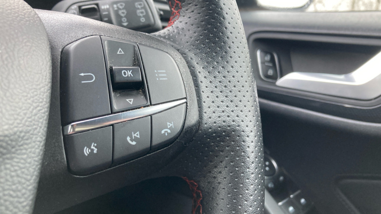 Ford Focus 1.0 EcoBoost Hybrid mHEV 155 ST-Line Edition 5dr Petrol Hatchback